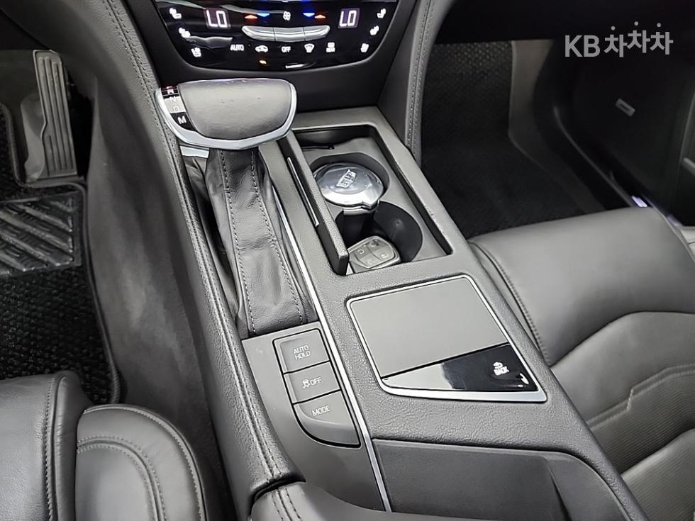 2017 - cadillac ct6