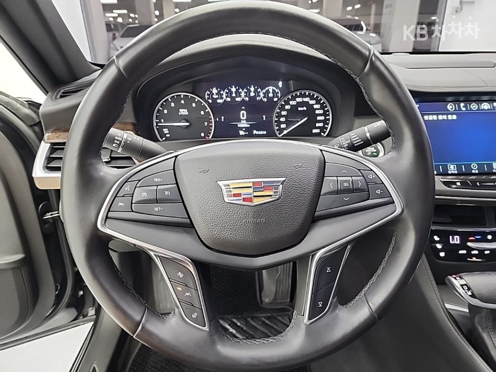 2017 - cadillac ct6