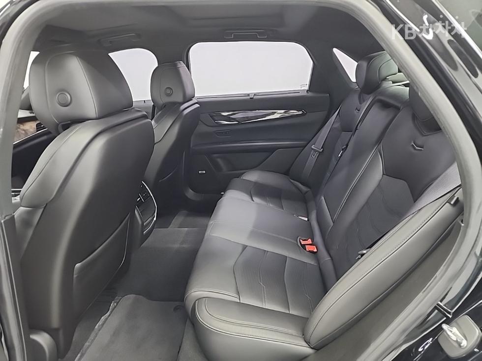 2017 - cadillac ct6