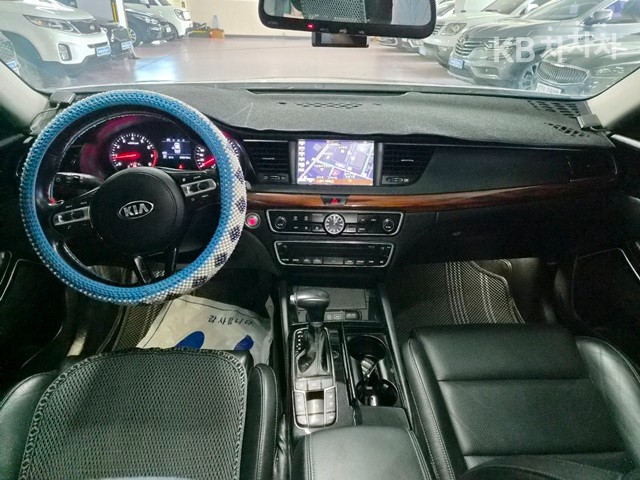 2016 - kia k7
