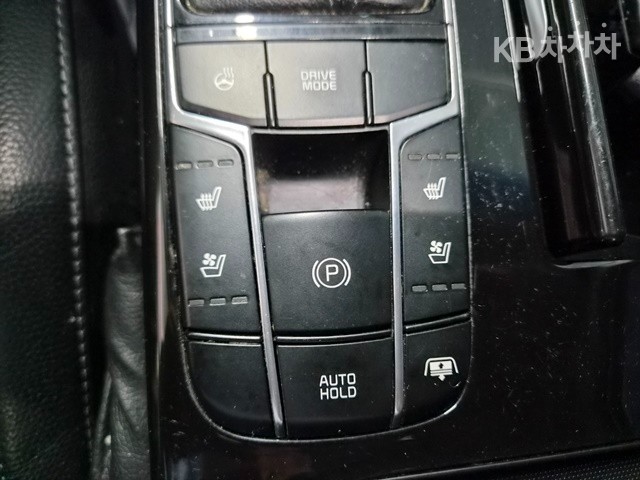 2016 - kia k7