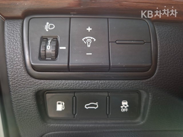 2016 - kia k7
