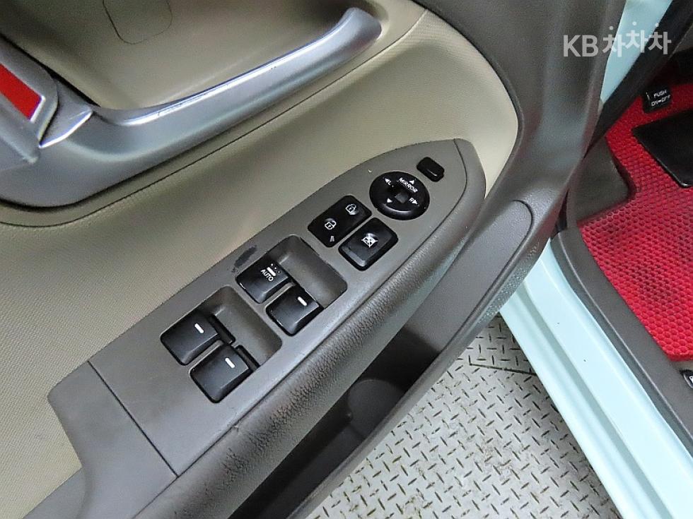 2012 - kia ray