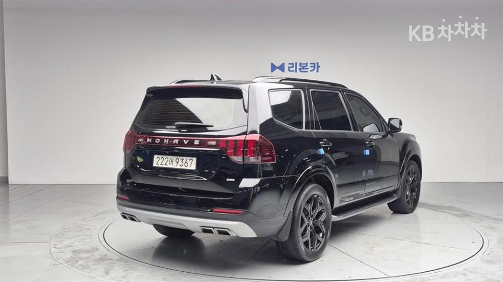 2022 - kia mohave