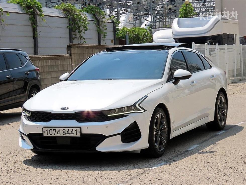 2020 - kia k5