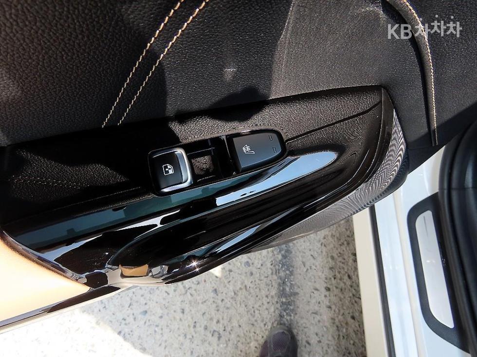 2020 - kia k5