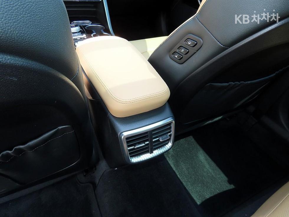 2020 - kia k5