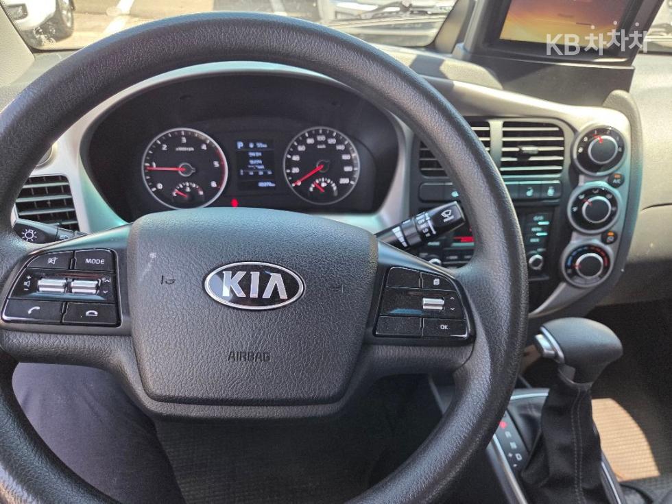 2022 - kia bongo iii