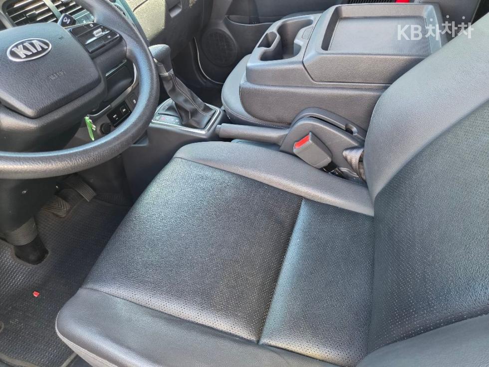 2022 - kia bongo iii