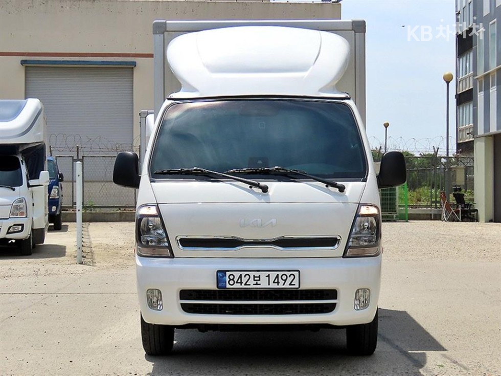 2025 - kia bongo iii