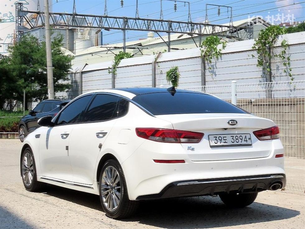2019 - kia k5