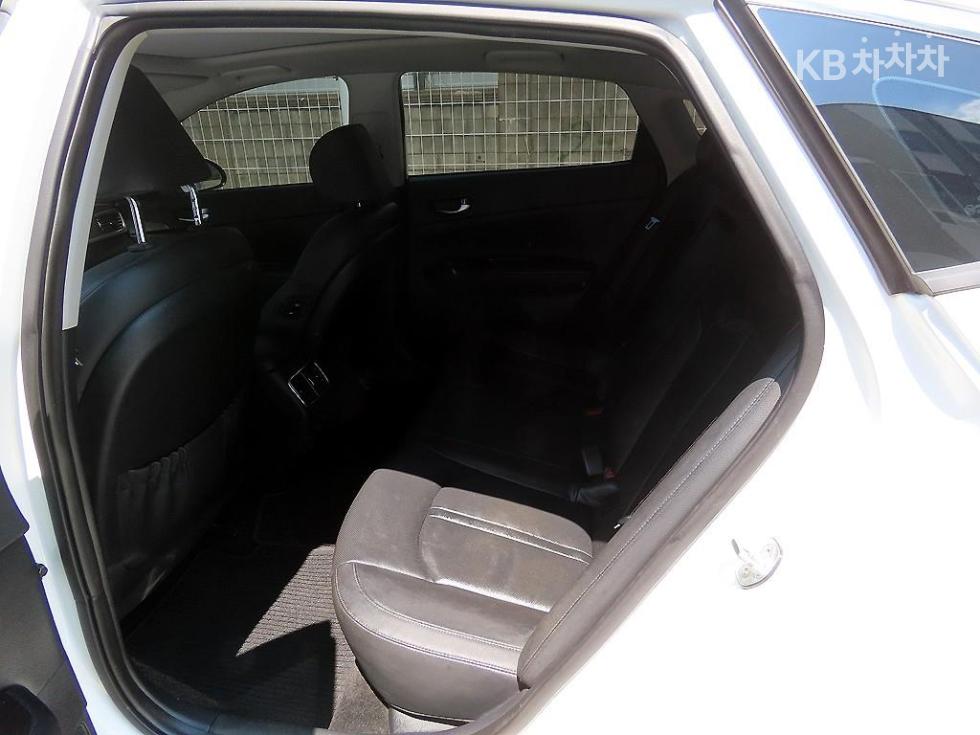 2019 - kia k5