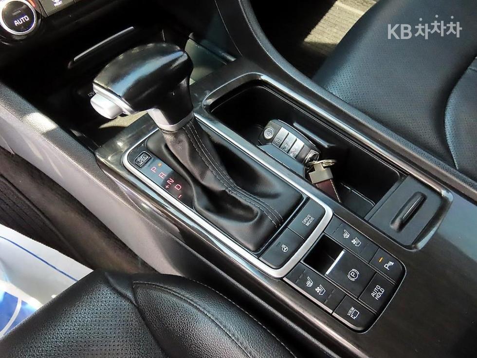 2019 - kia k5
