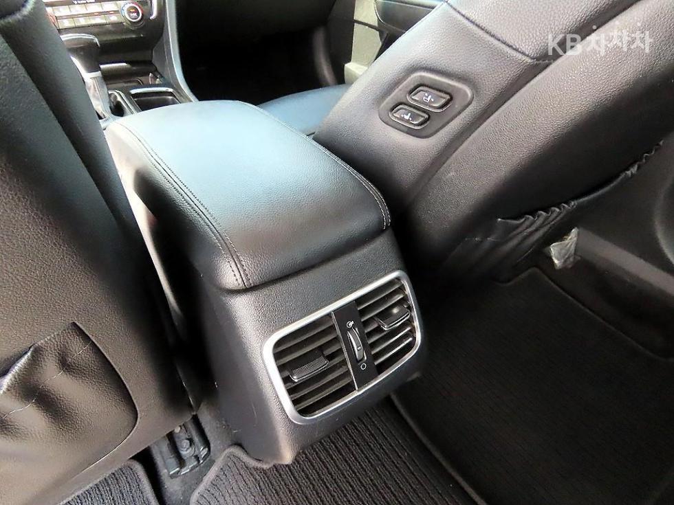 2019 - kia k5
