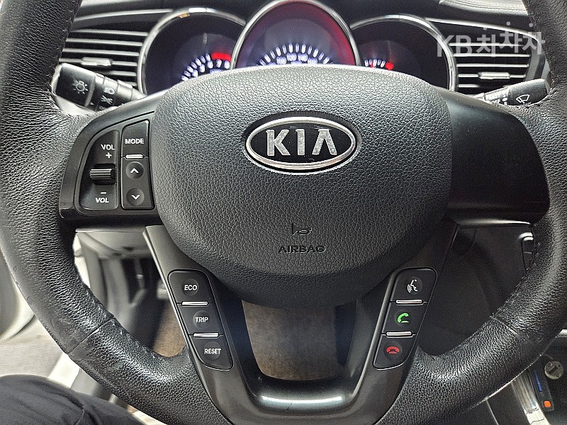 2011 - kia k5