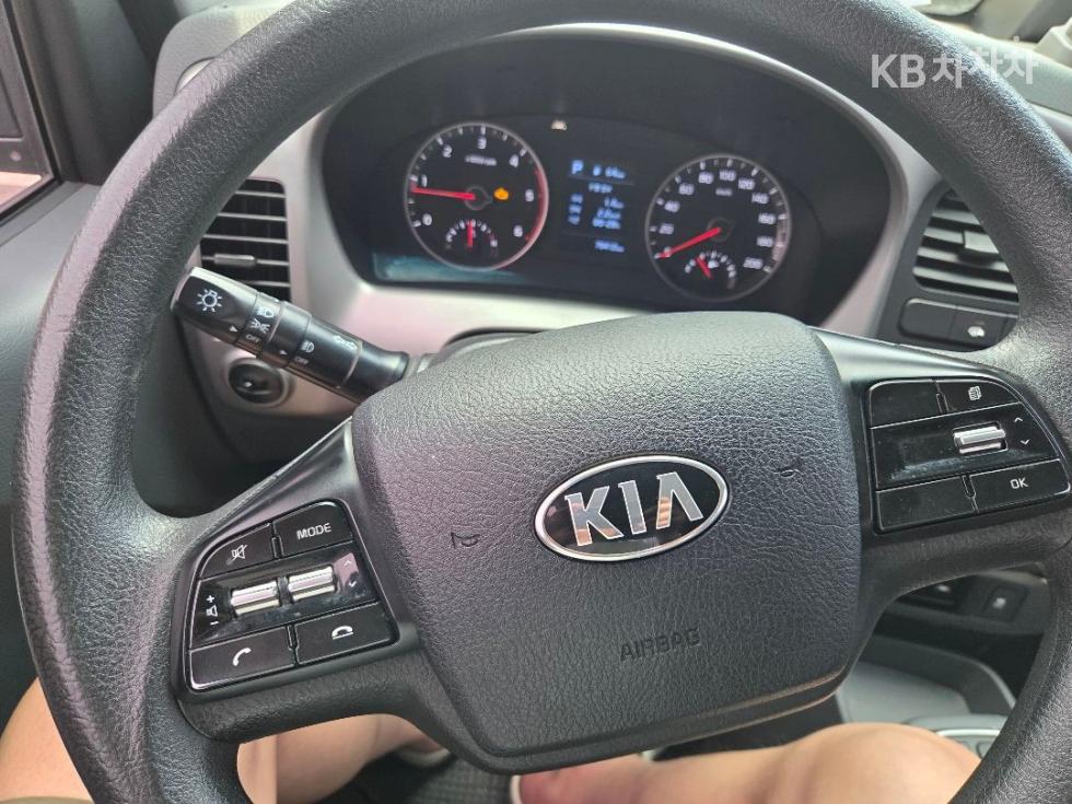 2022 - kia bongo iii