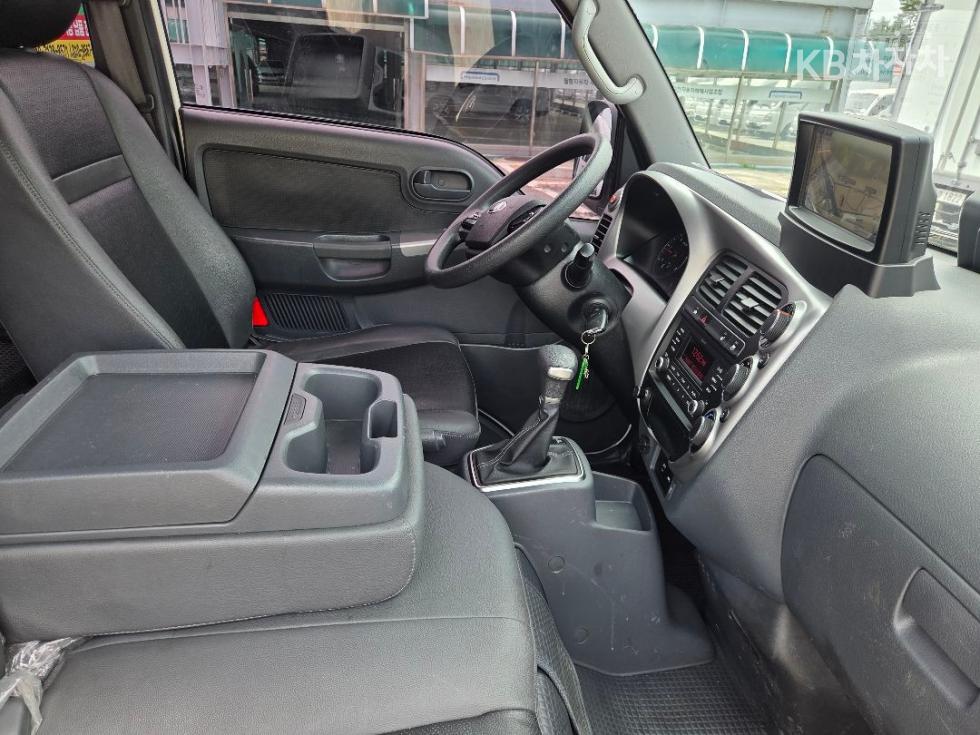2022 - kia bongo iii