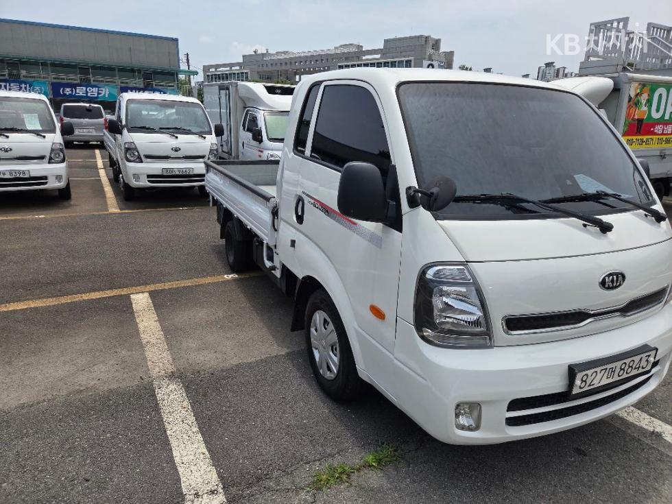 2022 - kia bongo iii