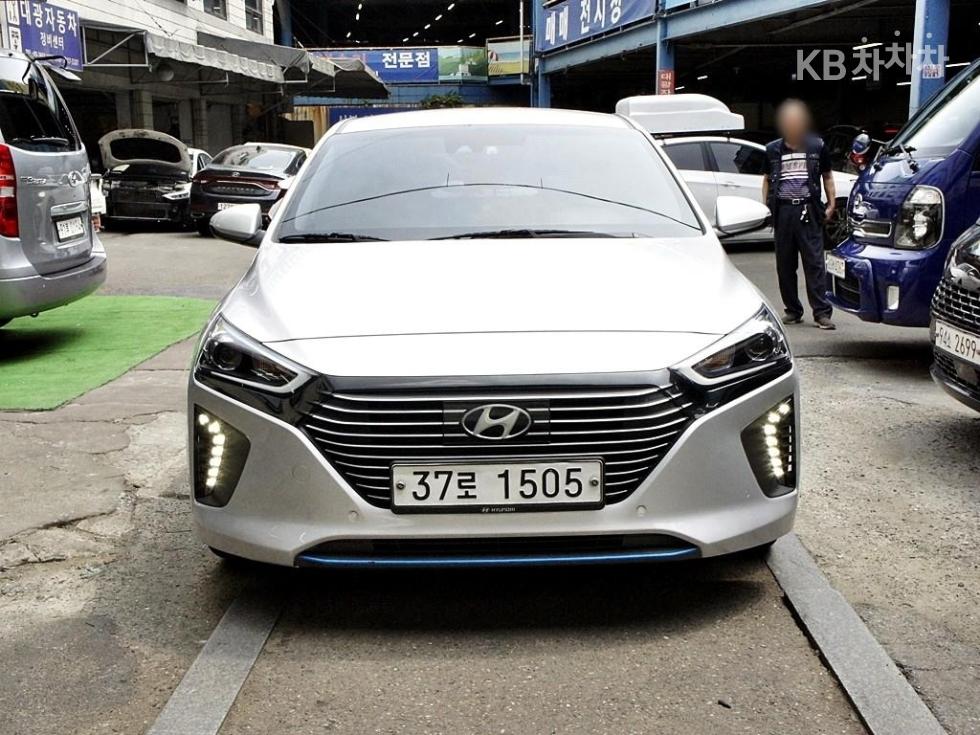 2019 hyundai ioniq