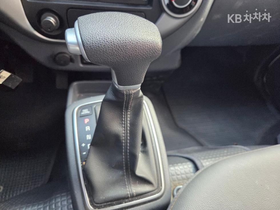 2022 - kia bongo iii