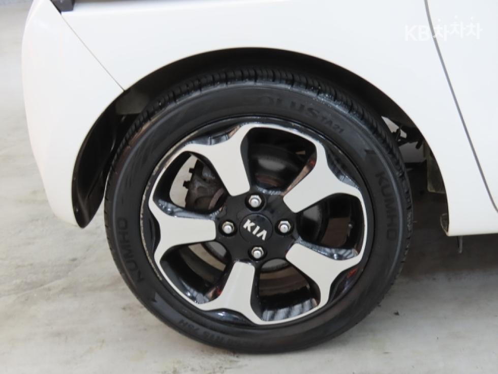 2015 - kia ray