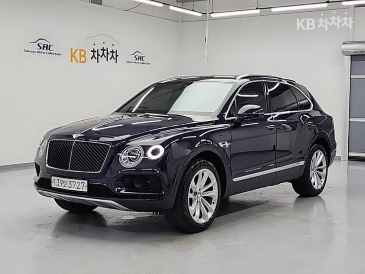 Bentley Bentayga 4.0 V8 — foto 1