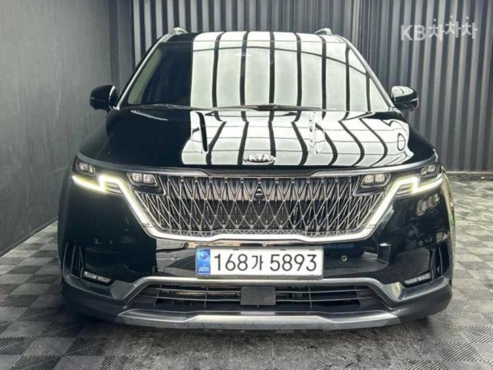 Kia Carnival D2.2 7인승 시그니처 — foto 1