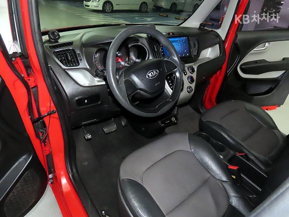 2017 - kia ray-ban