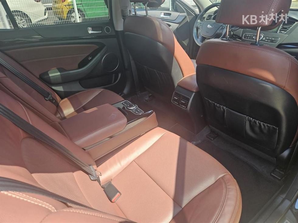 2015 - kia k7