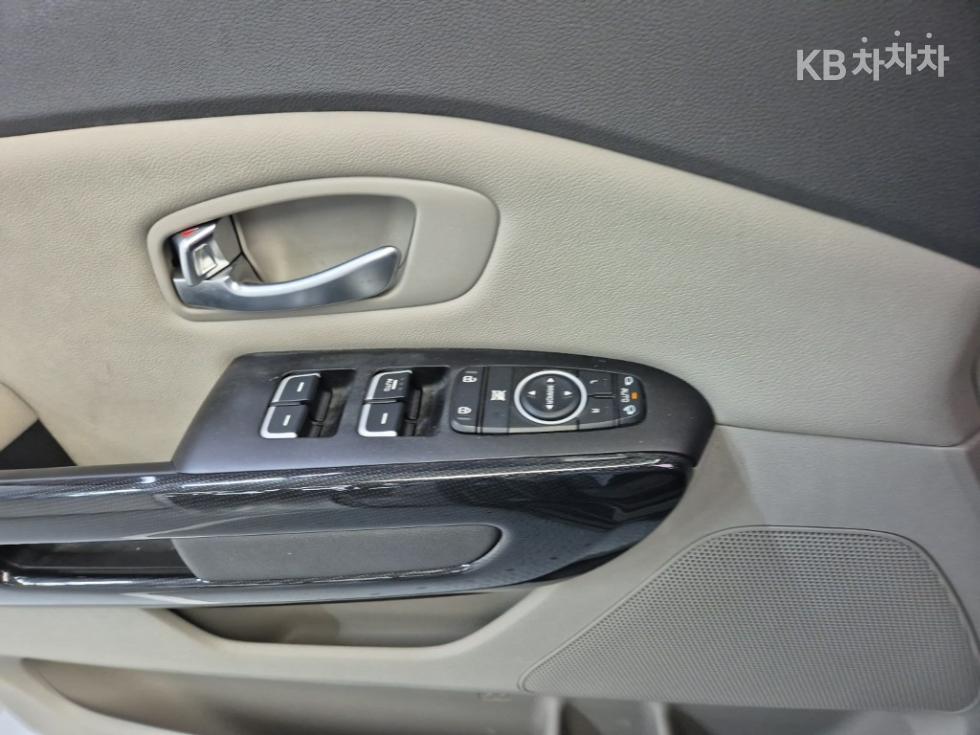 2015 - kia carnival