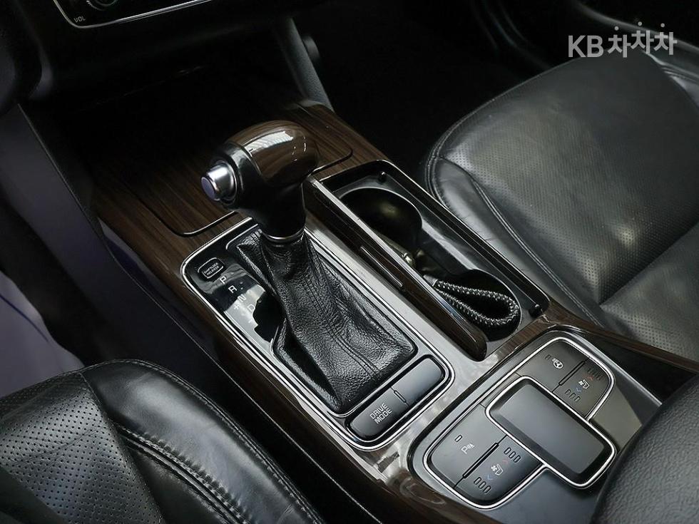 2015 - kia k7
