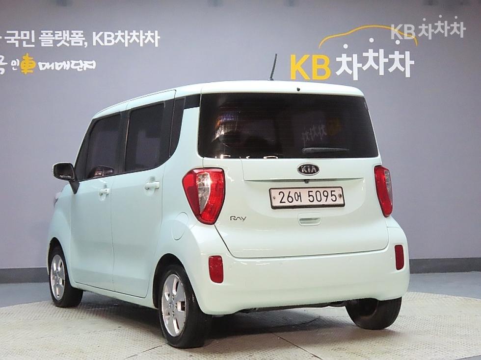 2012 - kia ray
