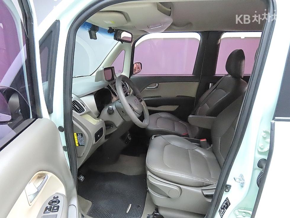2012 - kia ray