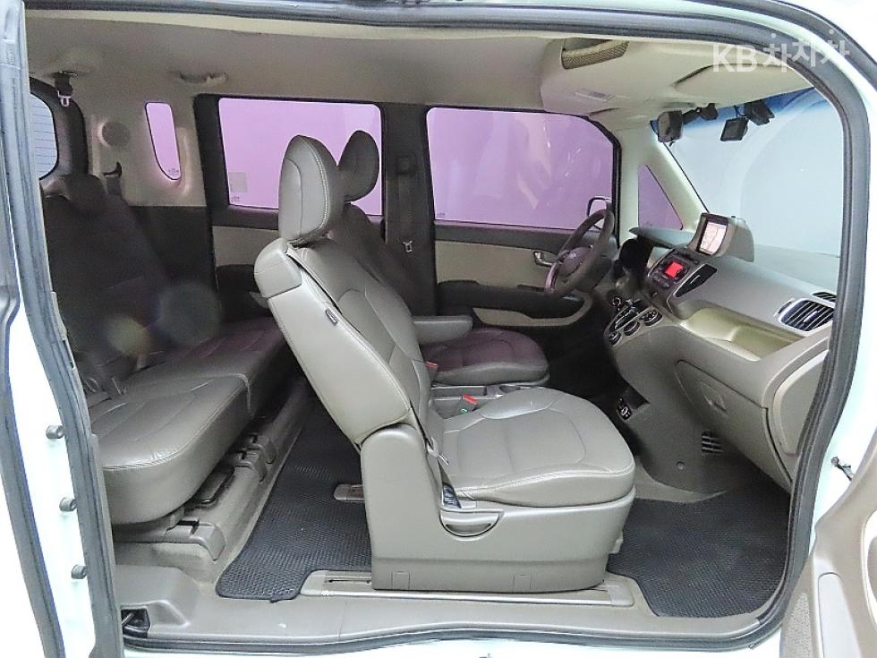 2012 - kia ray