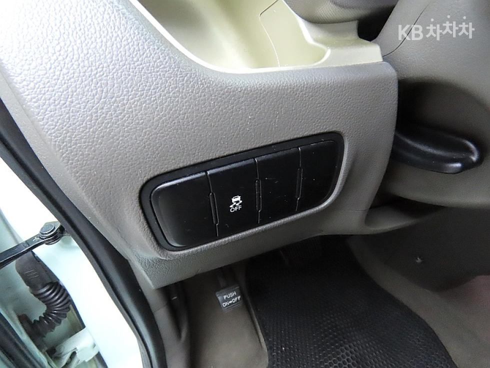 2012 - kia ray