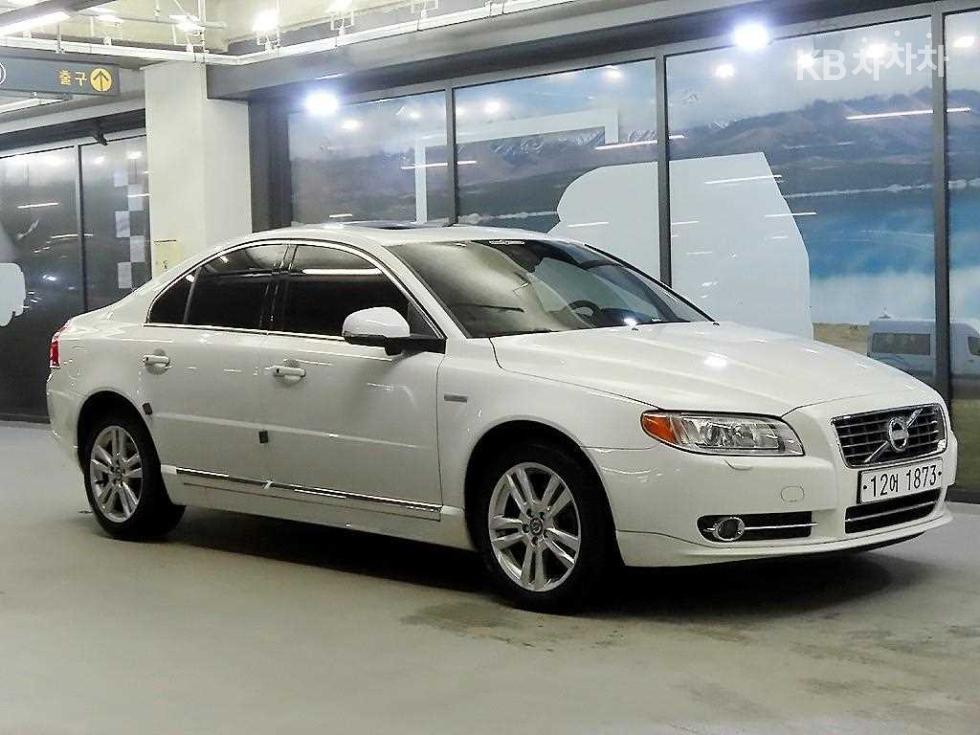 2013 volvo s80