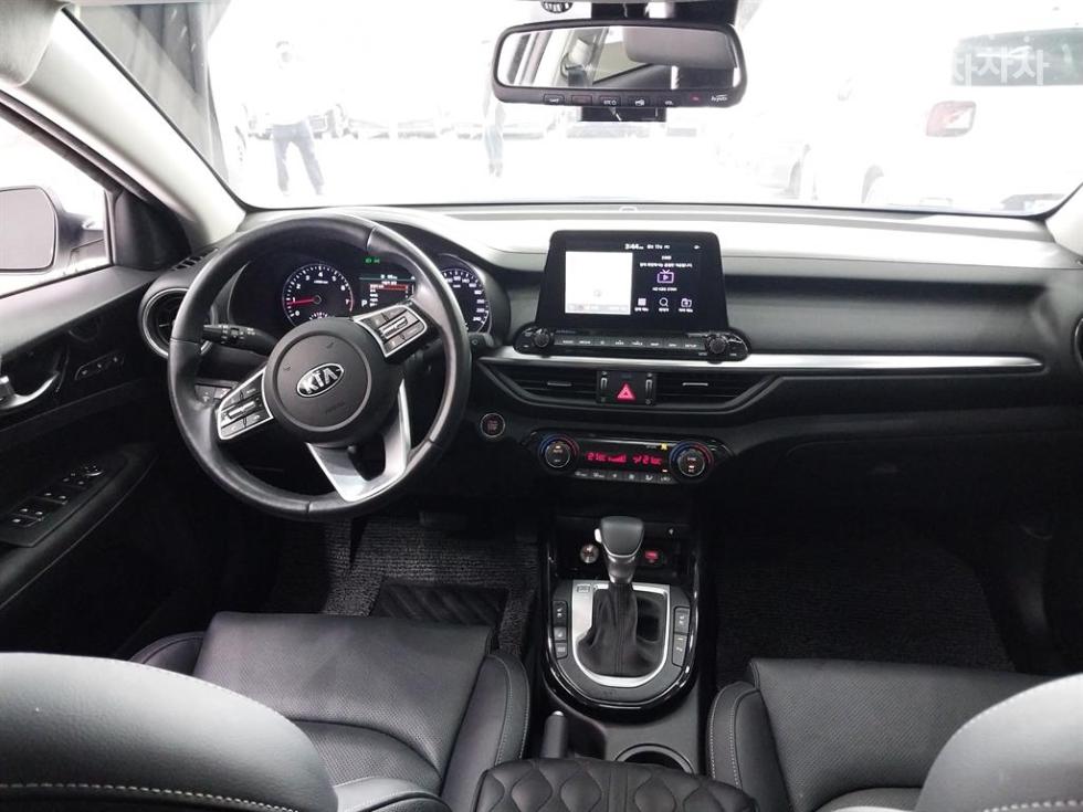 2020 - kia k3