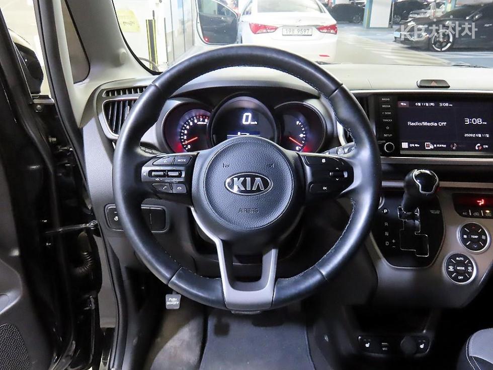 2020 - kia ray