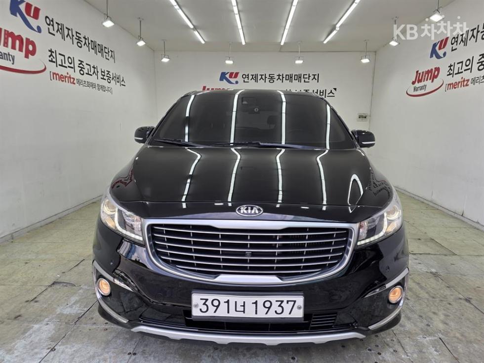 2018 - kia carnival