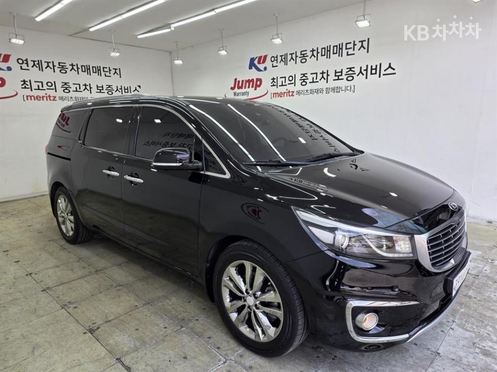 2018 - kia carnival