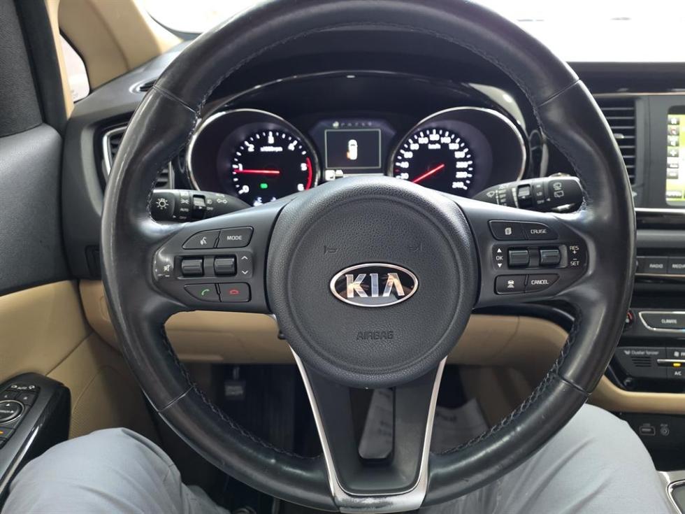 2018 - kia carnival