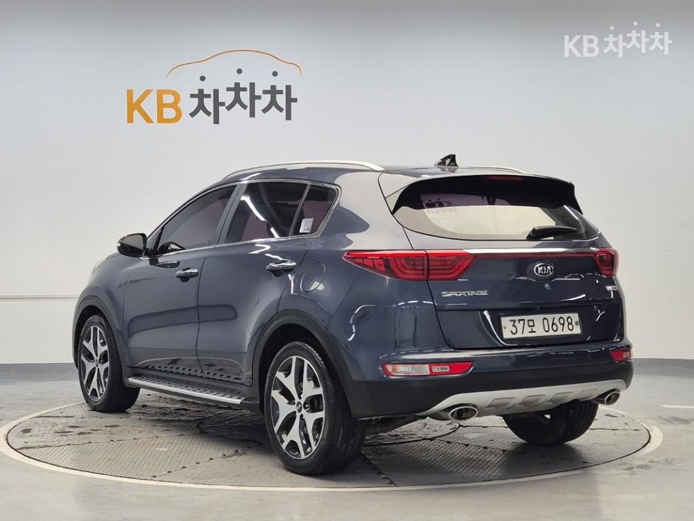 2016 - kia sportage