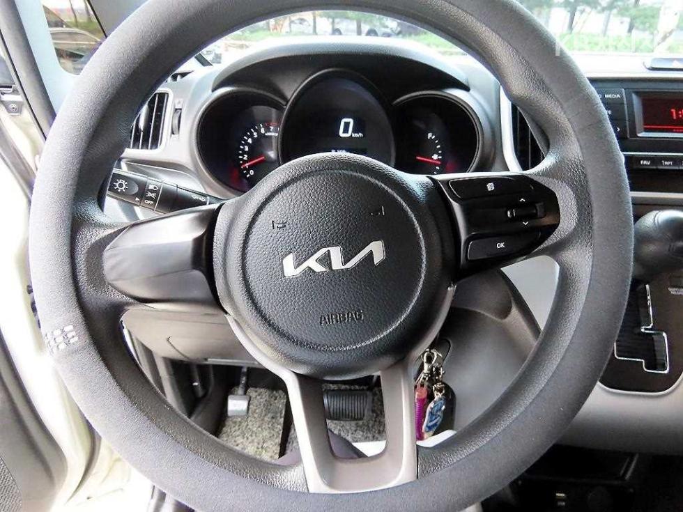 2022 - kia ray