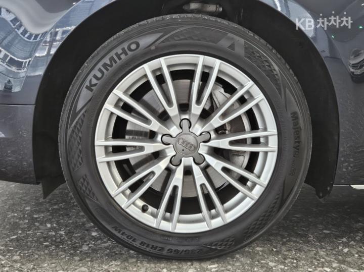 Audi A8 NEW 50 TDI Quattro LED D4 8