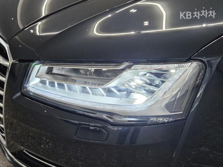 Audi A8 NEW 50 TDI Quattro LED D4 10