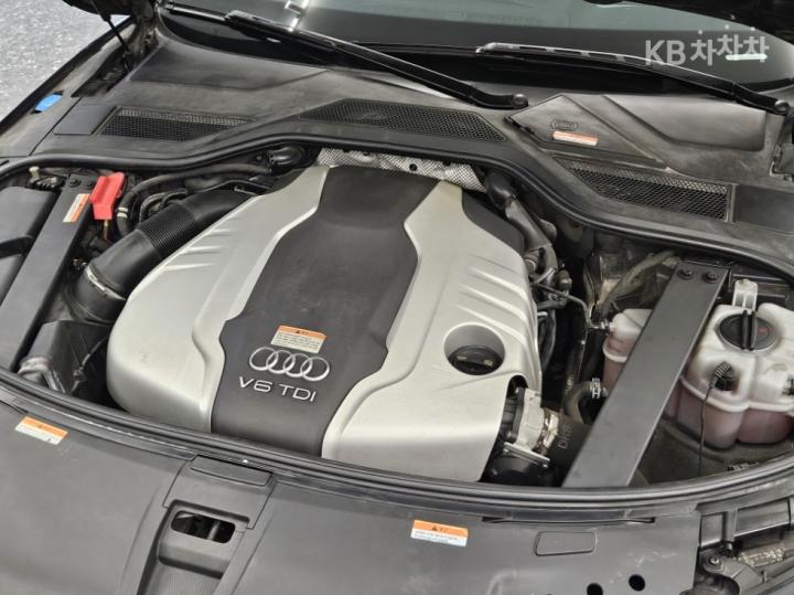 Audi A8 NEW 50 TDI Quattro LED D4 7