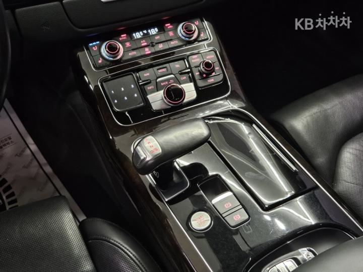 Audi A8 NEW 50 TDI Quattro LED D4 9