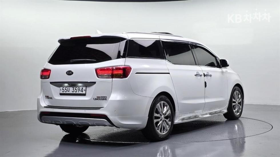 2016 - kia carnival