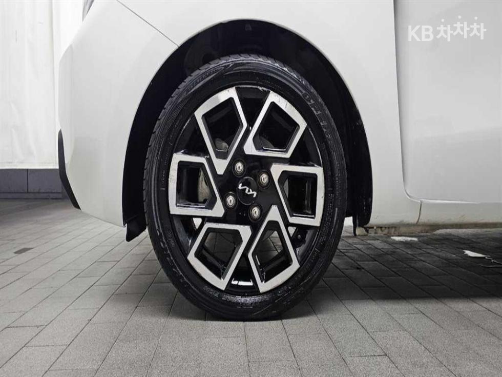 2023 - kia ray