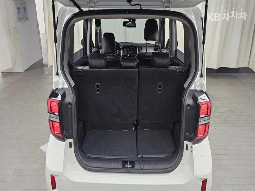 2023 - kia ray